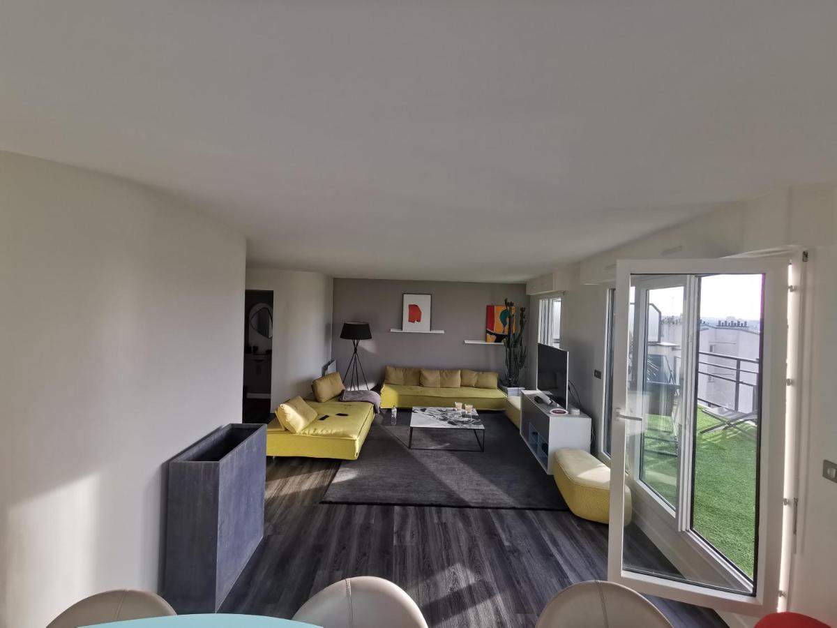Appartement D'exception 20eme, Terrasse De 45m2, Vue Sur La Tour Eiffel Parijs